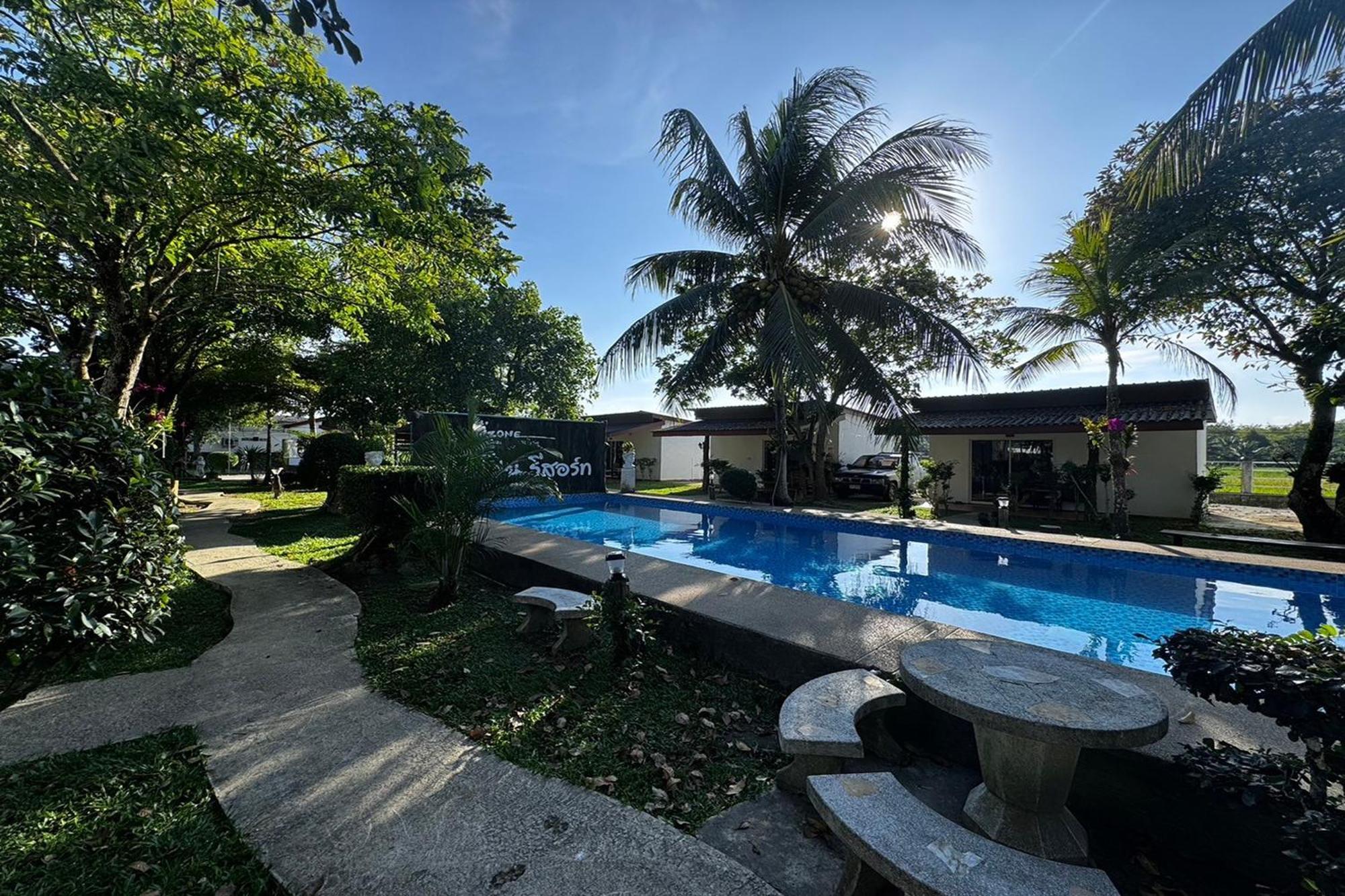 Ozone Resort & Pool Villa Phatthalung Exteriör bild